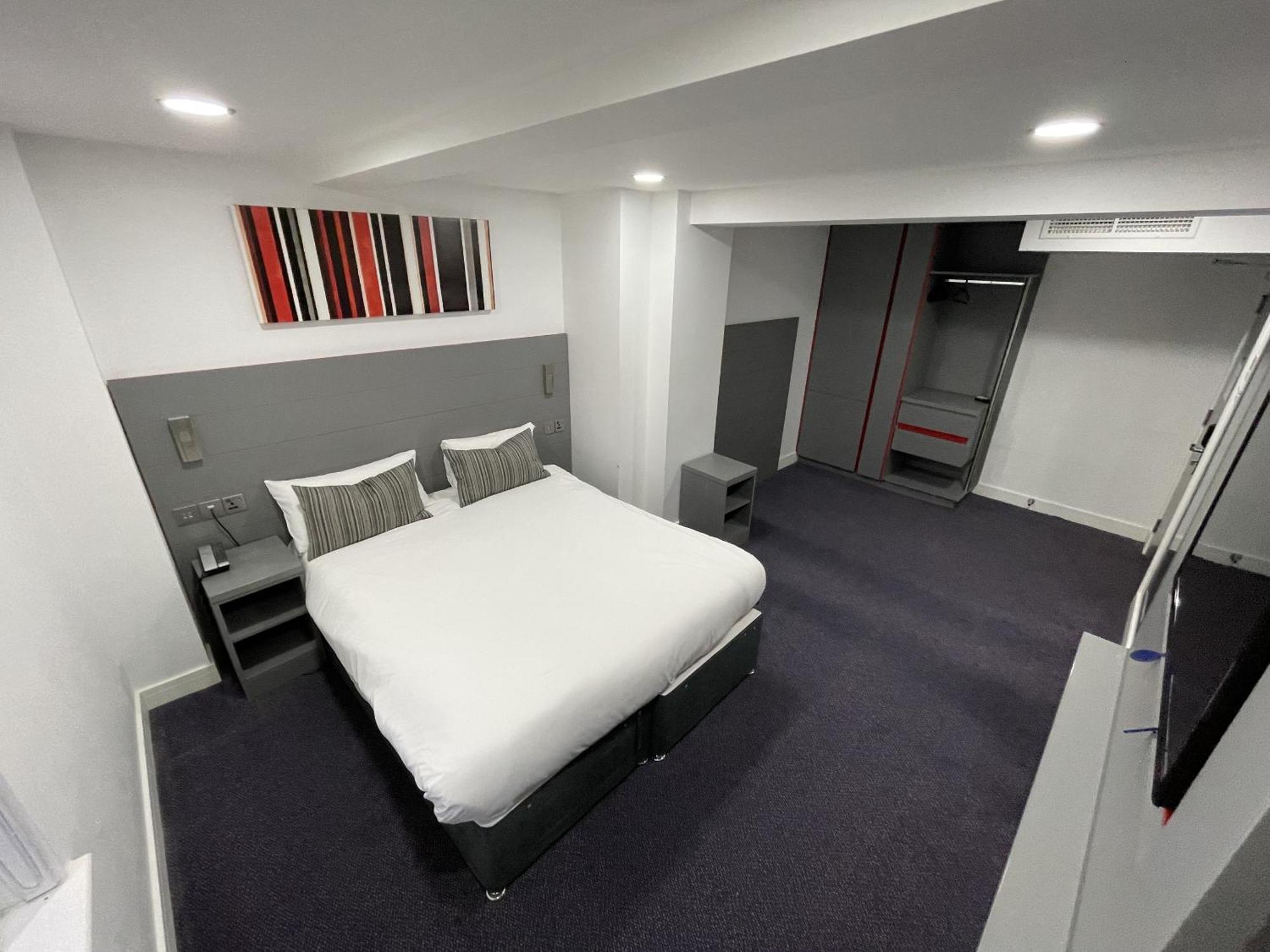 Ilford Hotel Goodmayes Ngoại thất bức ảnh