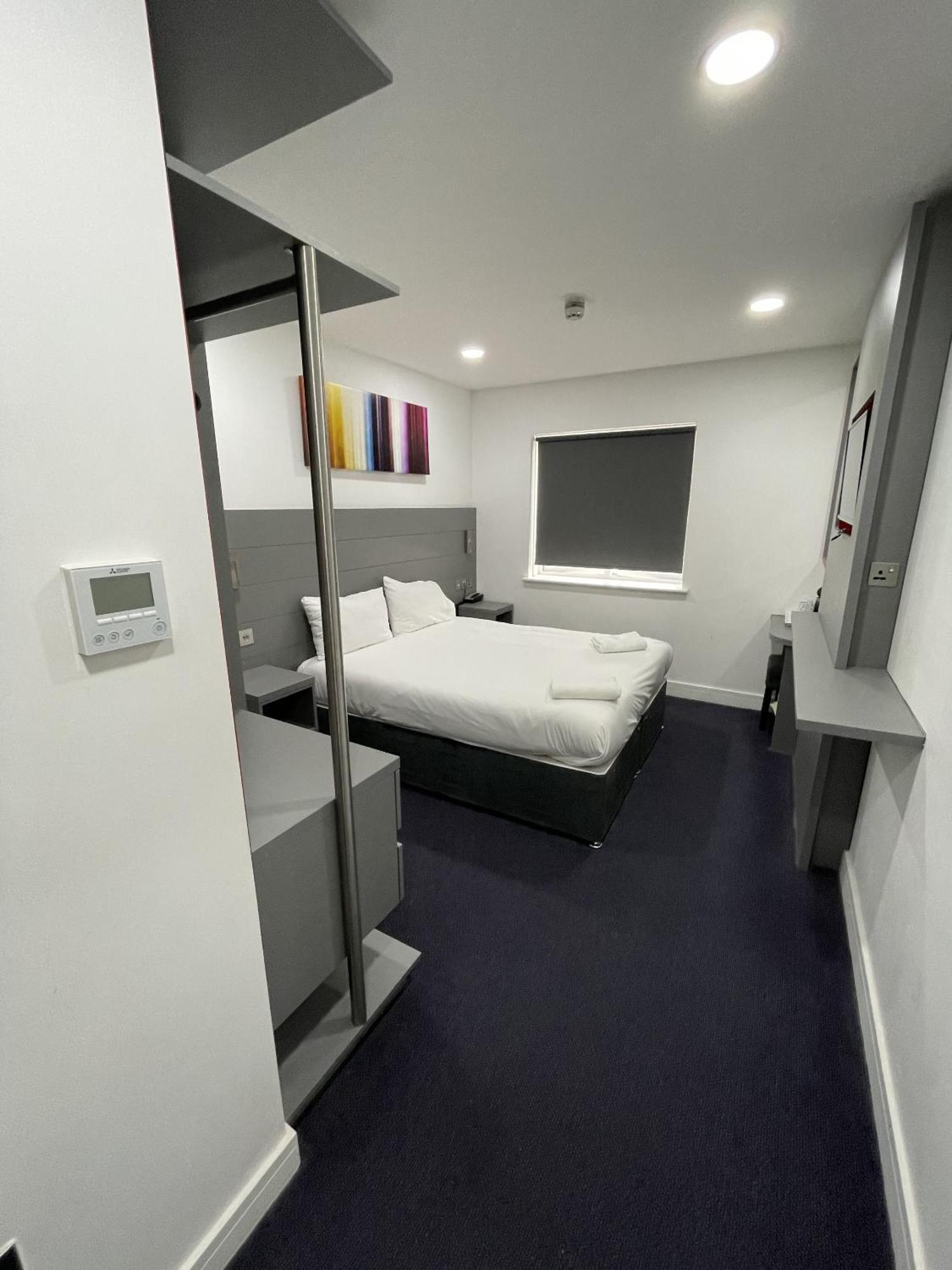 Ilford Hotel Goodmayes Ngoại thất bức ảnh